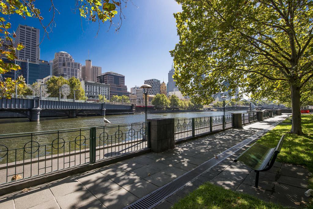 Wrap On Southbank Aparthotel Melbourne Exterior photo